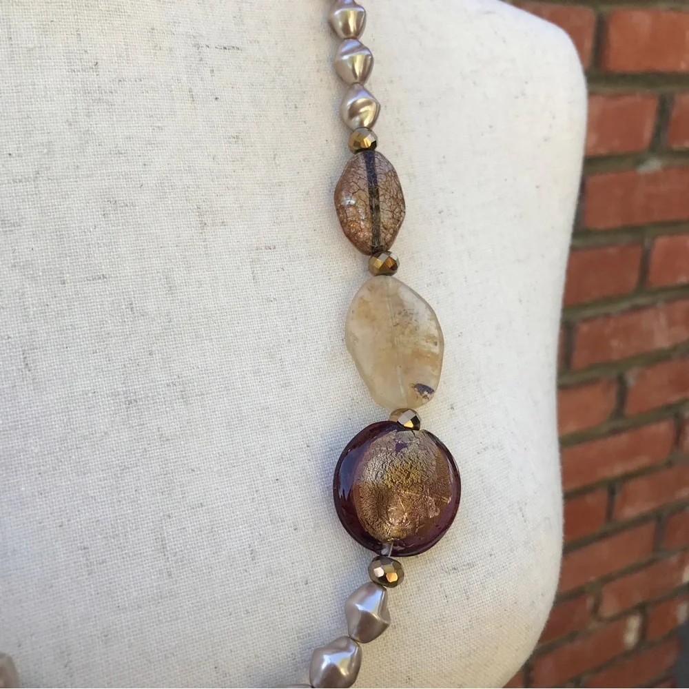 Chico's Beaded Statement Necklace Neutral Single Strand Faux Pearls Classic - Picture 5 of 9